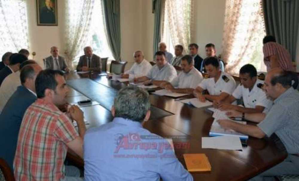 Sahil Şeridinde Alınacak Tedbirler Görüşüldü