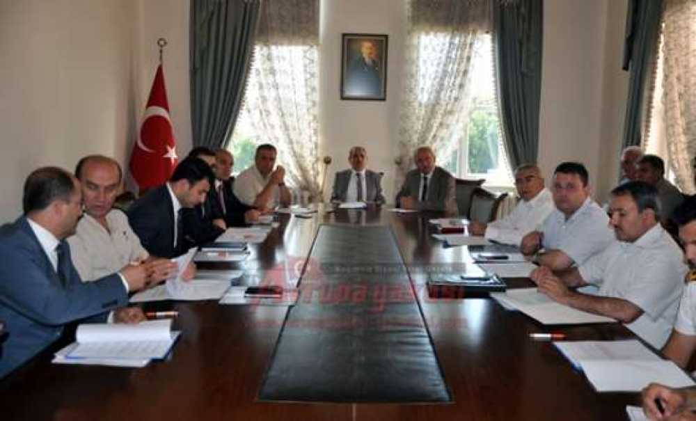 Sahil Şeridinde Alınacak Tedbirler Görüşüldü