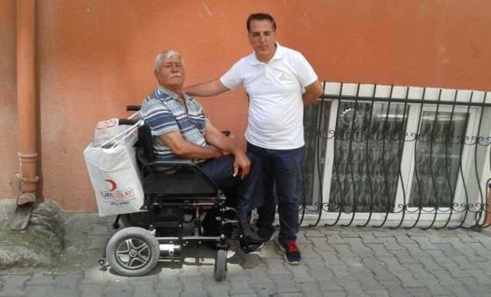 Kızılay'dan İhtiyaç Sahiplerine Yardım