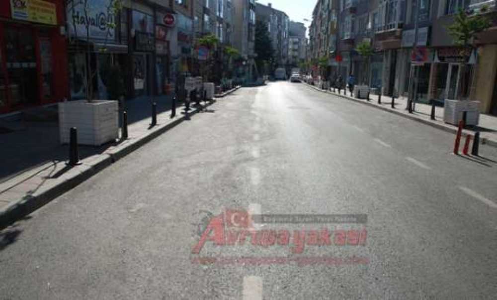 Tekpark Caddeleri Boşalttı