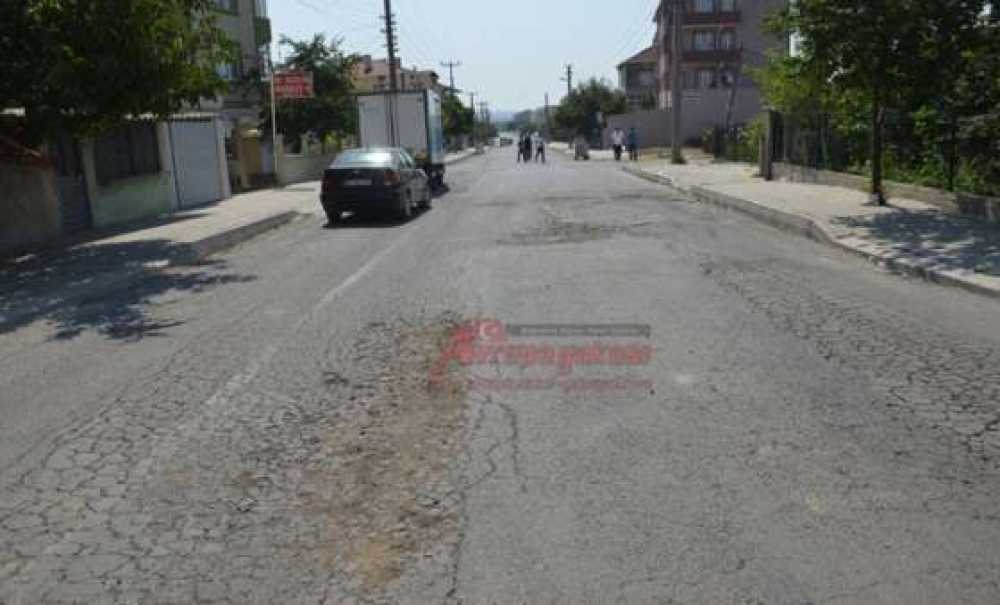 Ergene'de Yollar Akıllara Zarar