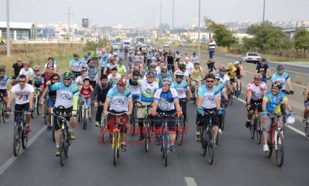 Çorlu`da 3. Kez Bisiklet Turu Düzenlendi