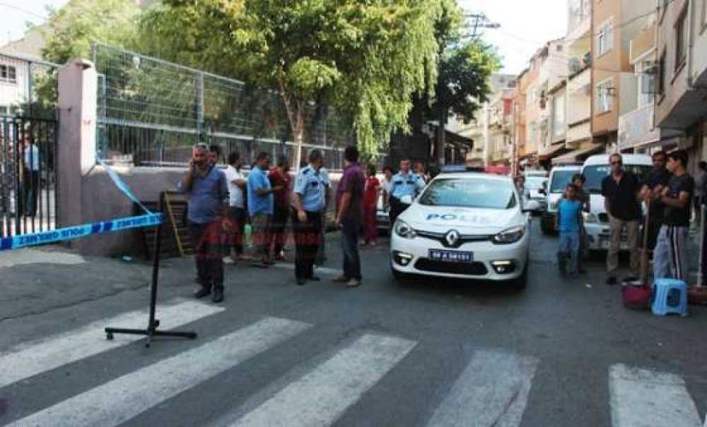 Çorlu'da Bıçakla Yaralama: 1 Yaralı