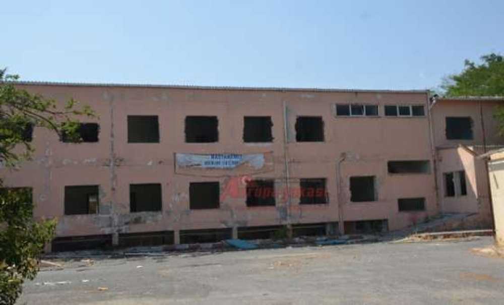 Sonunda Yıkılıyor