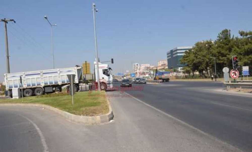 Bunları Kimse Görmüyor Mu?