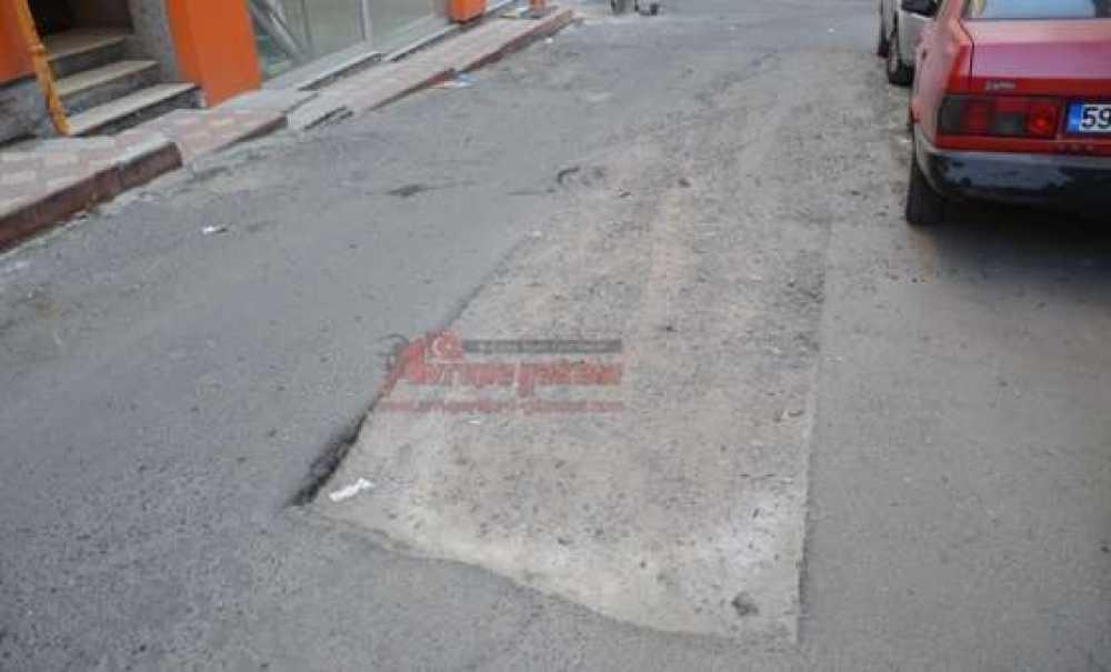 Bozuk Yollar İsyan Ettiriyor