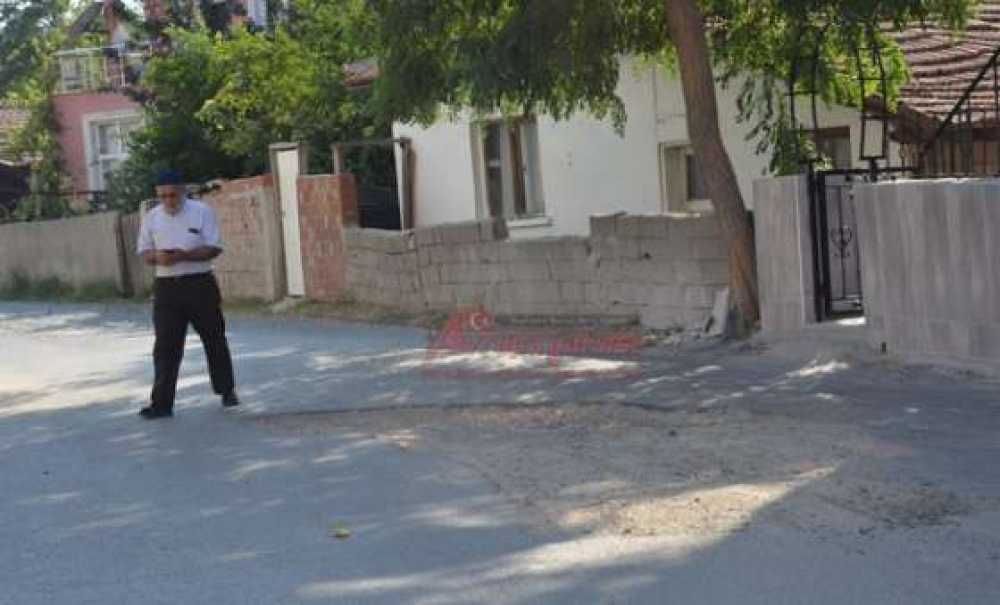 Bozuk Yollar İsyan Ettiriyor