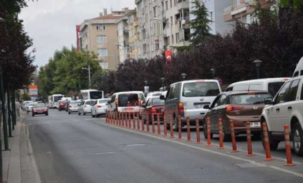 Trafik Yıldırıyor, Çıldırtıyor, Bıktırıyor