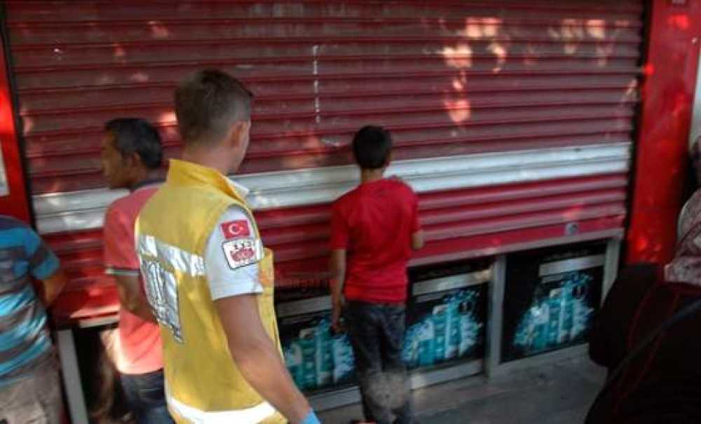 Sevgilisinden Ayrıldı Yapmadığı Kalmadı