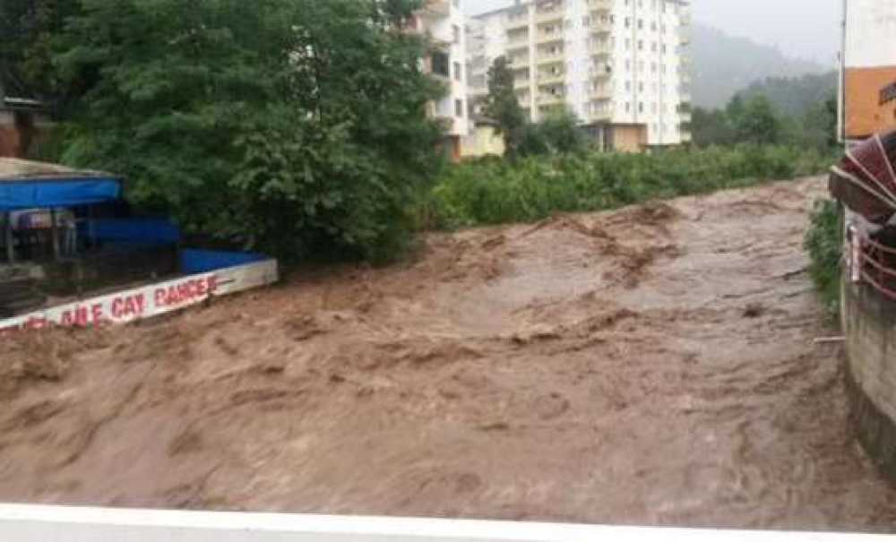 Chp Tekirdağ Milletvekili Köprülü Sel Felaketini Yerinde İnceledi