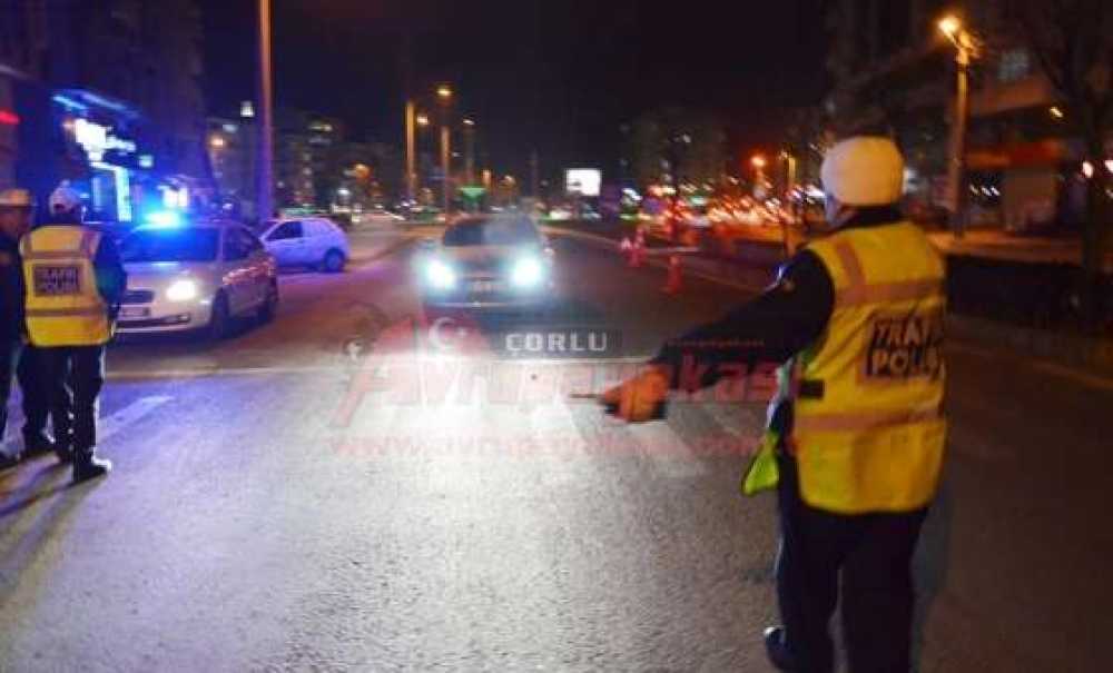 4 Ayrı Suçtan Aranan Şüpheli Sahte Ehliyetle Yakalandı