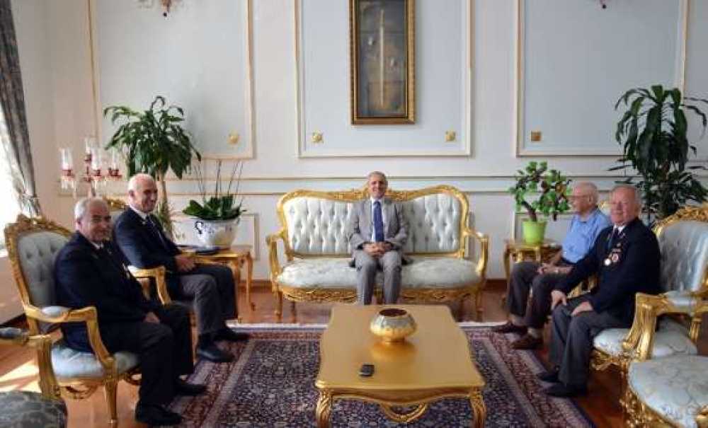 Gaziler Derneği Çorlu Şubesi`nden Vali Salihoğlu`na Ziyaret