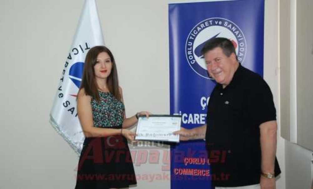 Girişimci Adaylarına Sertifikaları Verildi