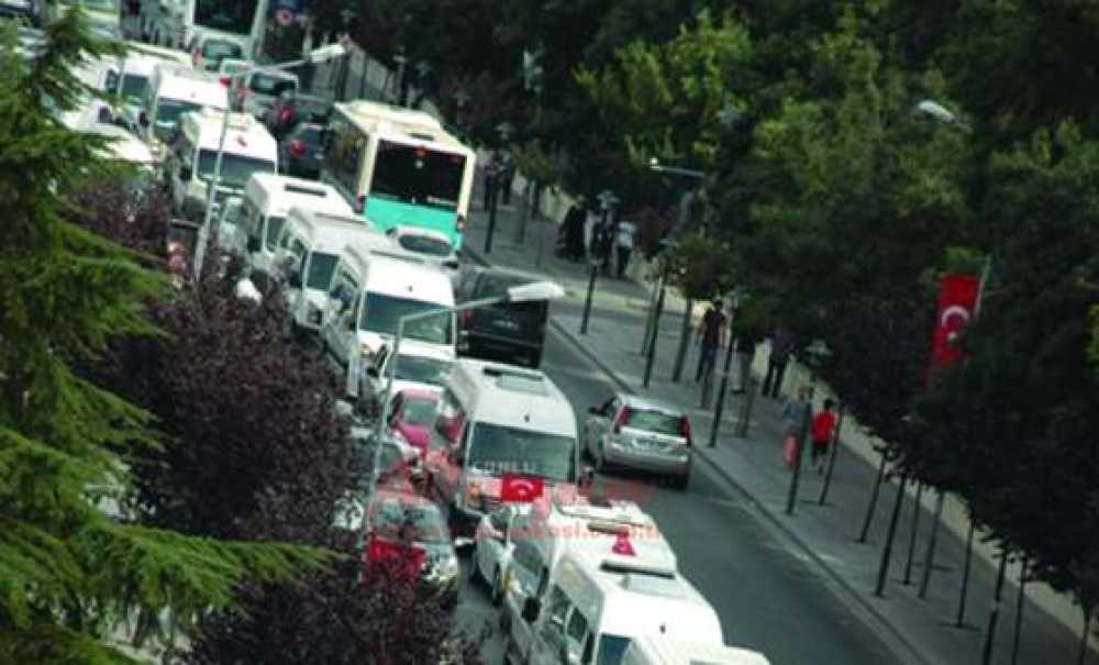 Öğrenci Servislerinden Terör Protestosu