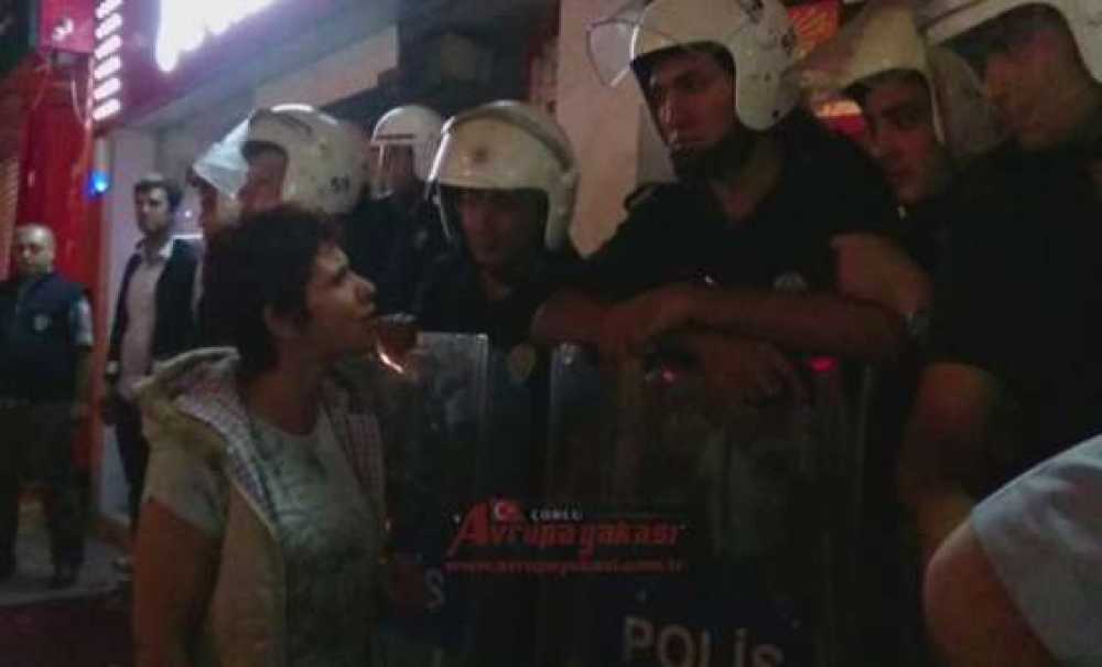 Polise Bağırdı Yine Polis Kurtardı