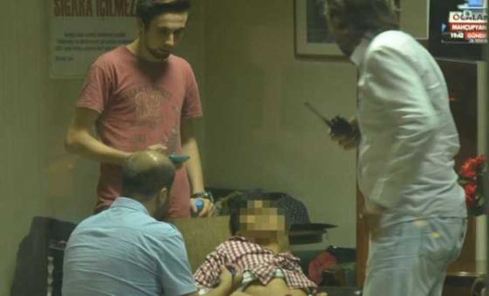 Çocuk Parkında 2 Kişiyi Yaralayan Kadın Tutuklandı