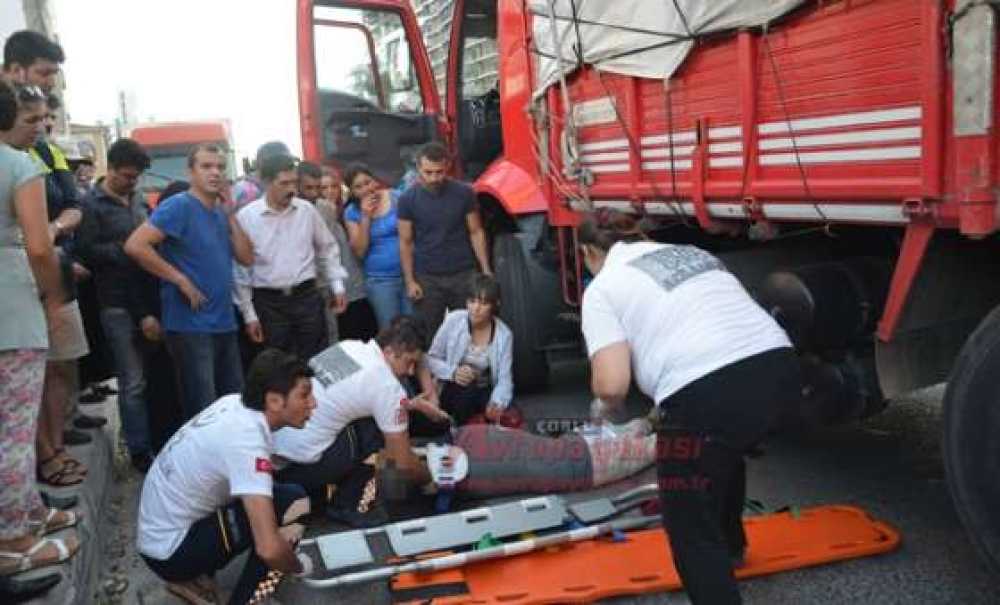 Kamyon Yayaya Çarptı: 1 Ölü