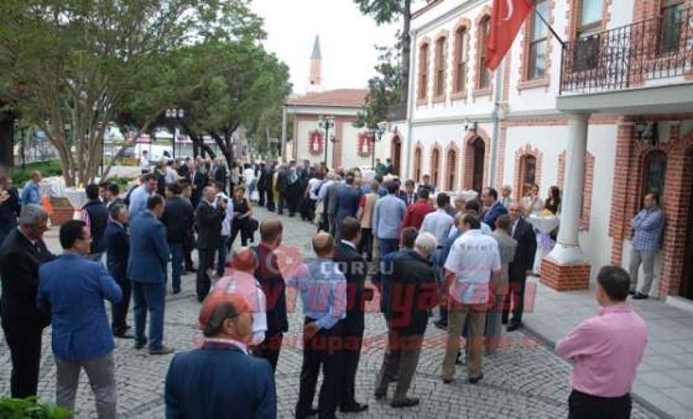 Protokol Bayramlaştı