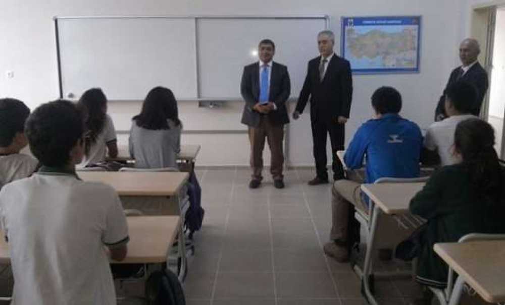 Kaymakam Kızıltoprak`tan Okullara Ziyaret