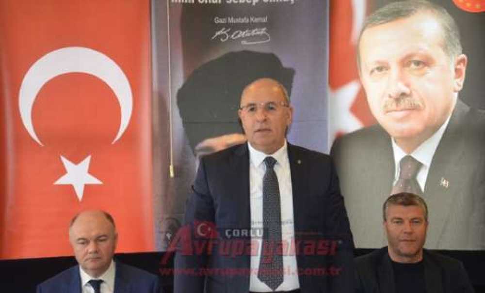 Ak Parti Adayı Akgün Muhtarlarla Bir Araya Geldi