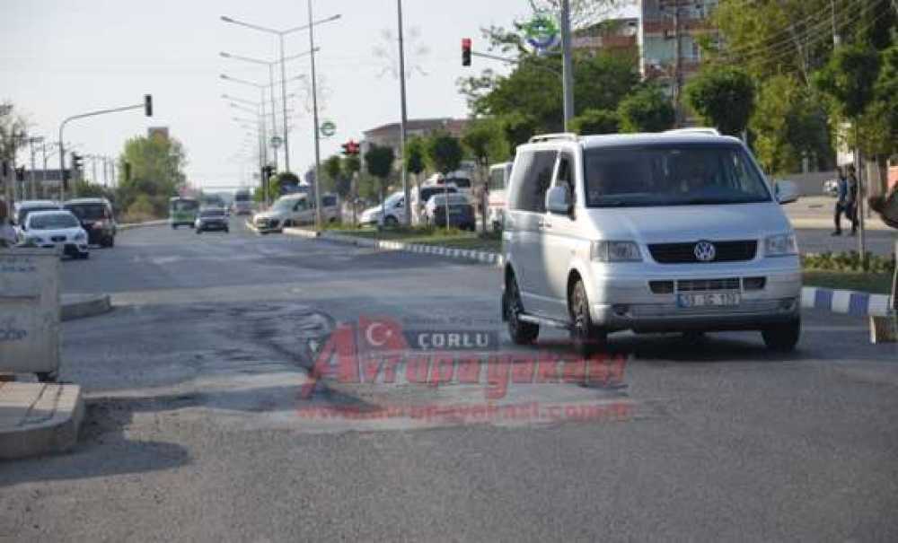 Bu Yol Türkiye'yi Avrupa'ya Bağlıyor