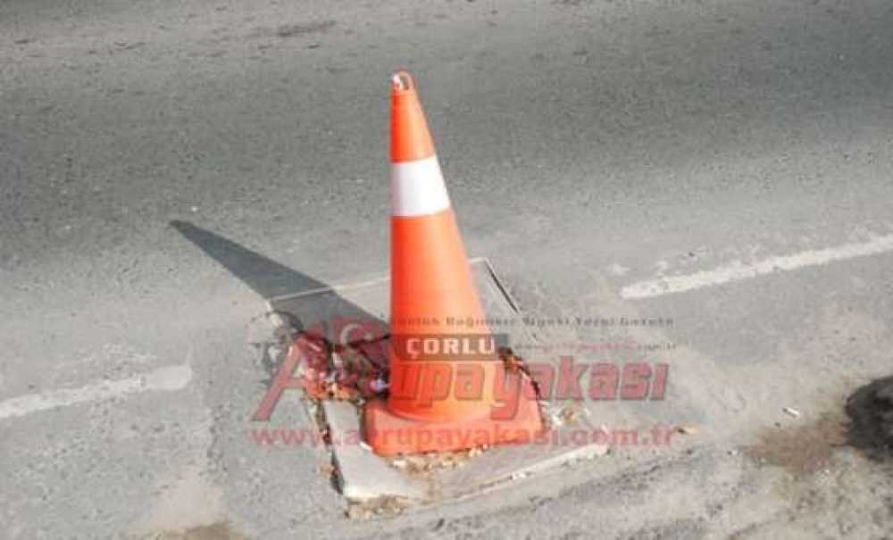 Duba Olduğu Gibi Duruyor