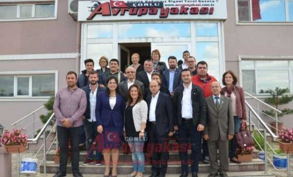 Chp Milletvekili Candan Yüceer'den Gazetemize Ziyaret