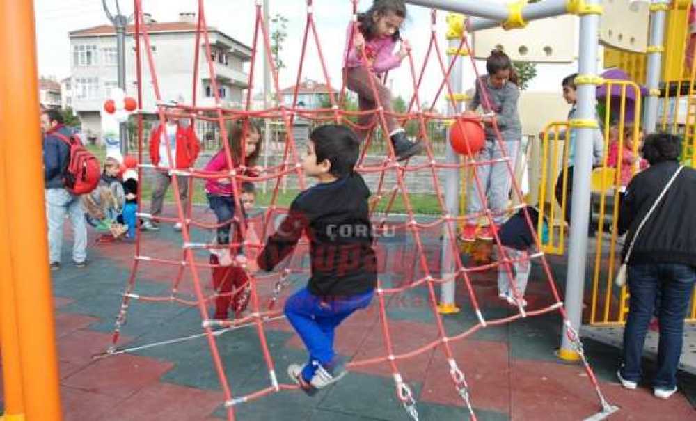 Ergene`de Sevgi Ve Barış Parkları Açıldı