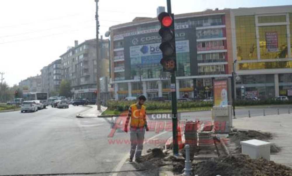 Sinyalizasyon Çalışmaları Eski İtfaiye Kavşağında