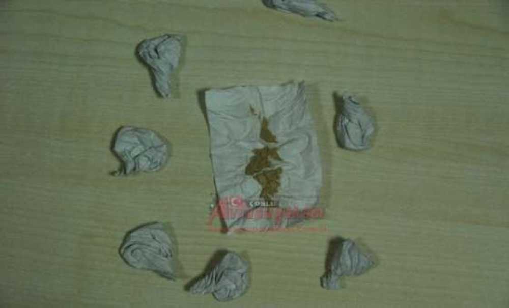 Çorlu Kom Ekipleri Esrar Ve Bonzai Ele Geçirdi