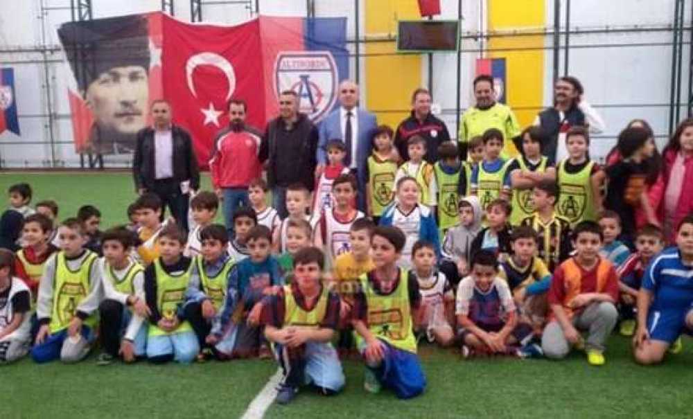 Çorlu Kaymakamlığı Ve Altınordu Kulübü İşbirliği Ile Turnuva