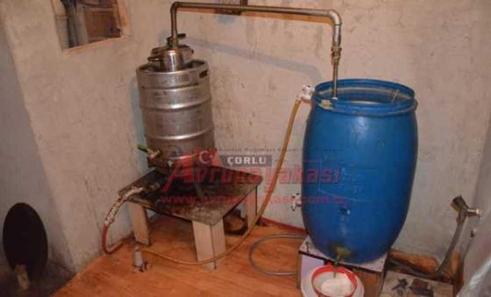 Çorlu'da Kaçak İçki Operasyonu