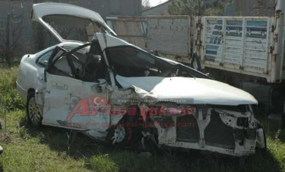 Hurda Araçlar Satılmayı Bekliyor