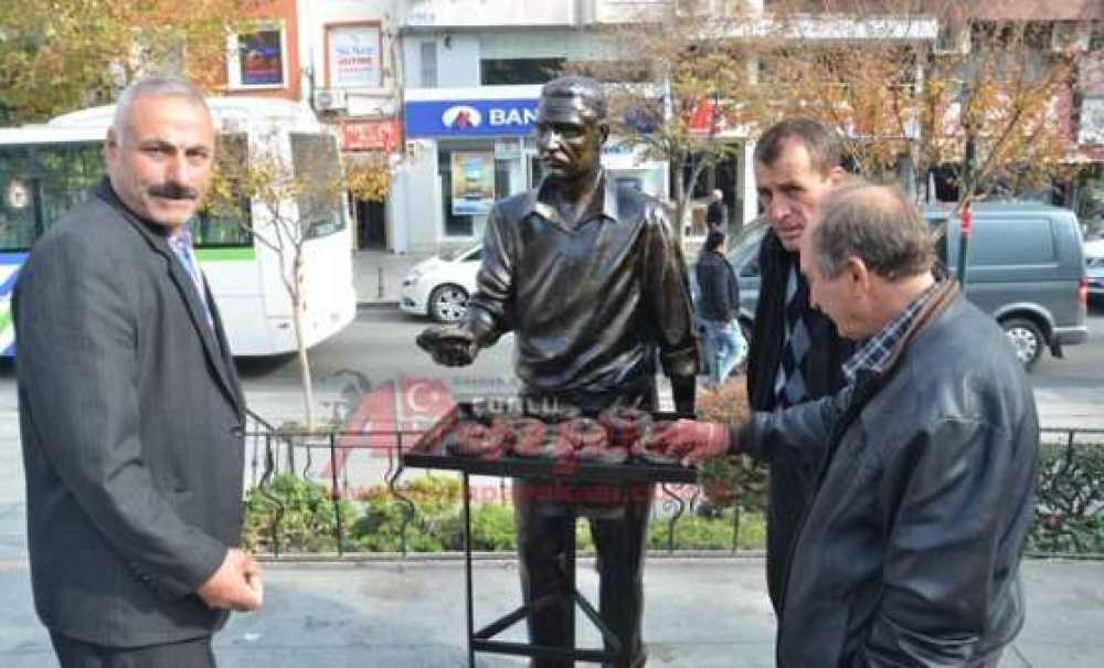 Çalınan Simitler Yerine Konuldu