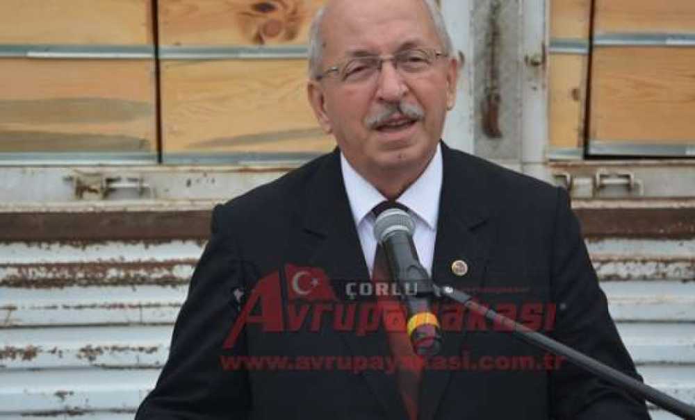 Çorlu'da Arı Üreticilerine Kovan Dağıtıldı