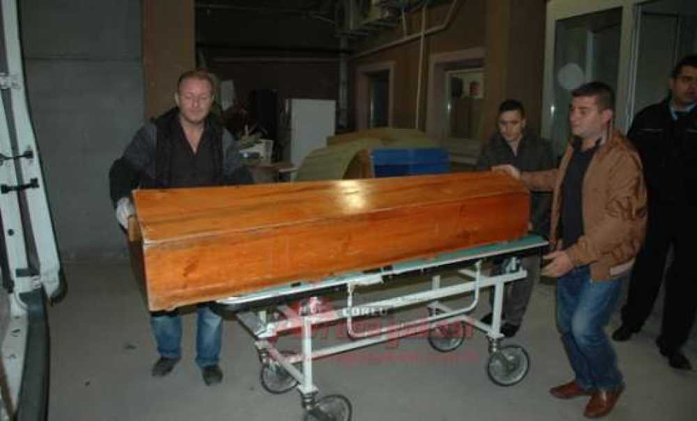 Köpek Kavgası Cinayetle Sonlandı 1 Ölü 1 Yaralı