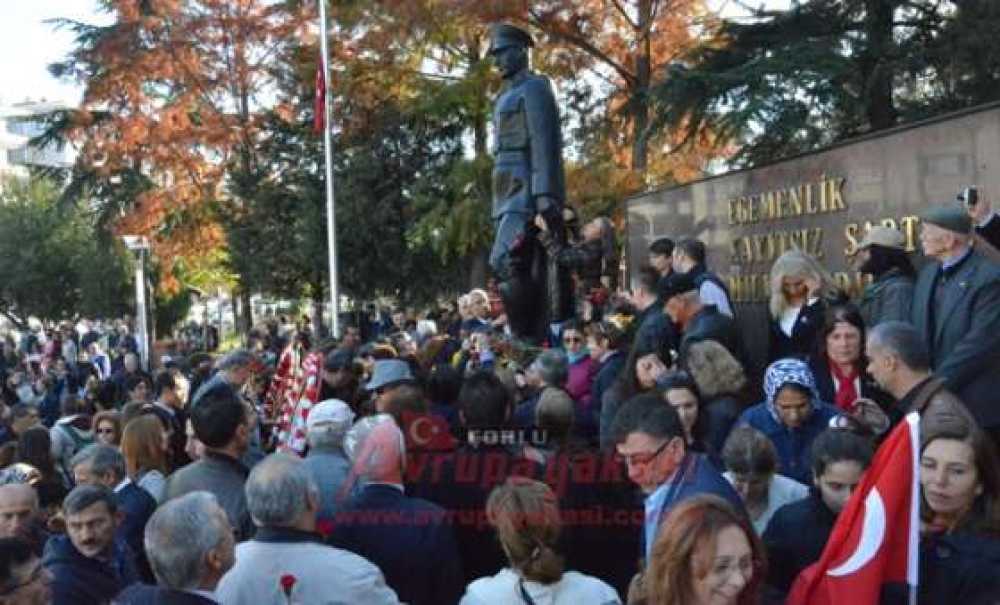 Atatürk Ebediyete İntikalinin 77. Yıldönümünde Anılacak