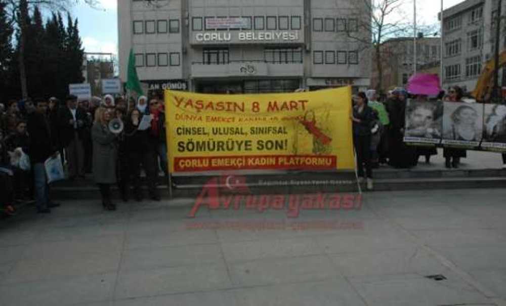 Çorlu Emekçi Kadın Platformu`ndan Basın Açıklaması