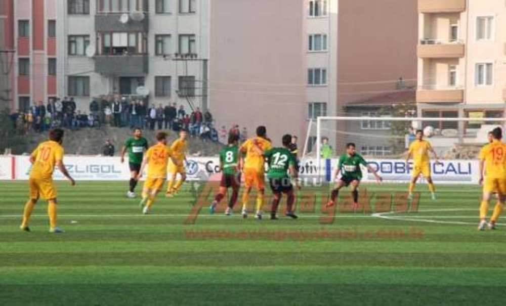 Çorluspor 1947 Hem 3 Puana Hem De Onur Çubukçu`ya Sevindi
