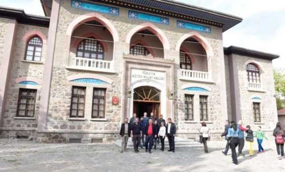 İştrak Atatürk`ün Manevi Huzuruna Çıktı