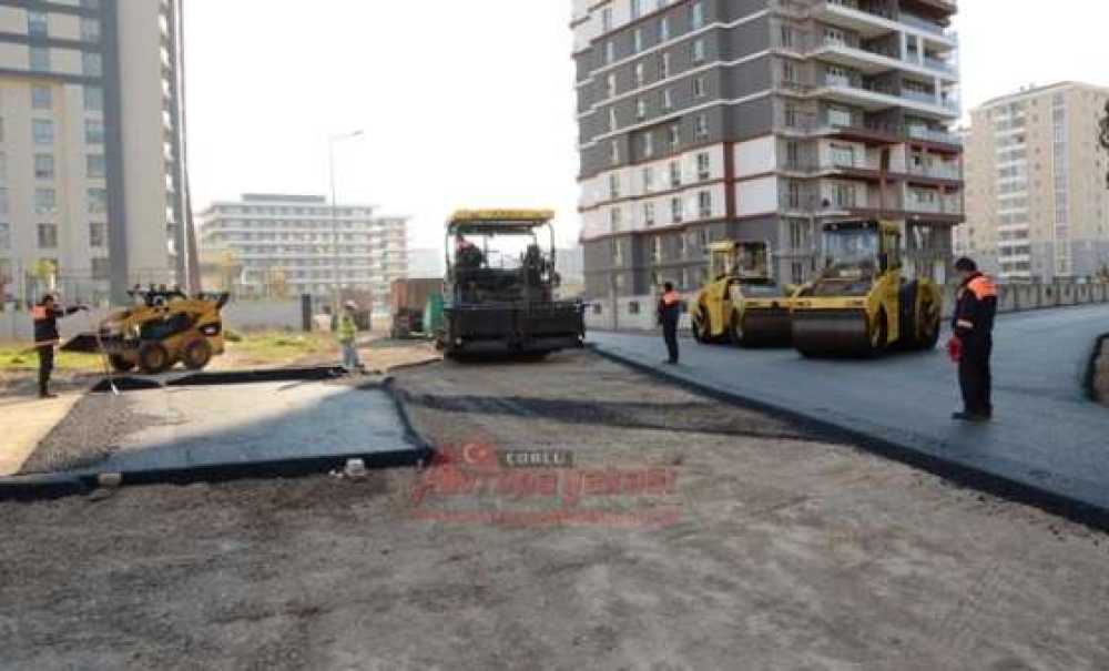 Asfalt Çalışmaları Devam Ediyor