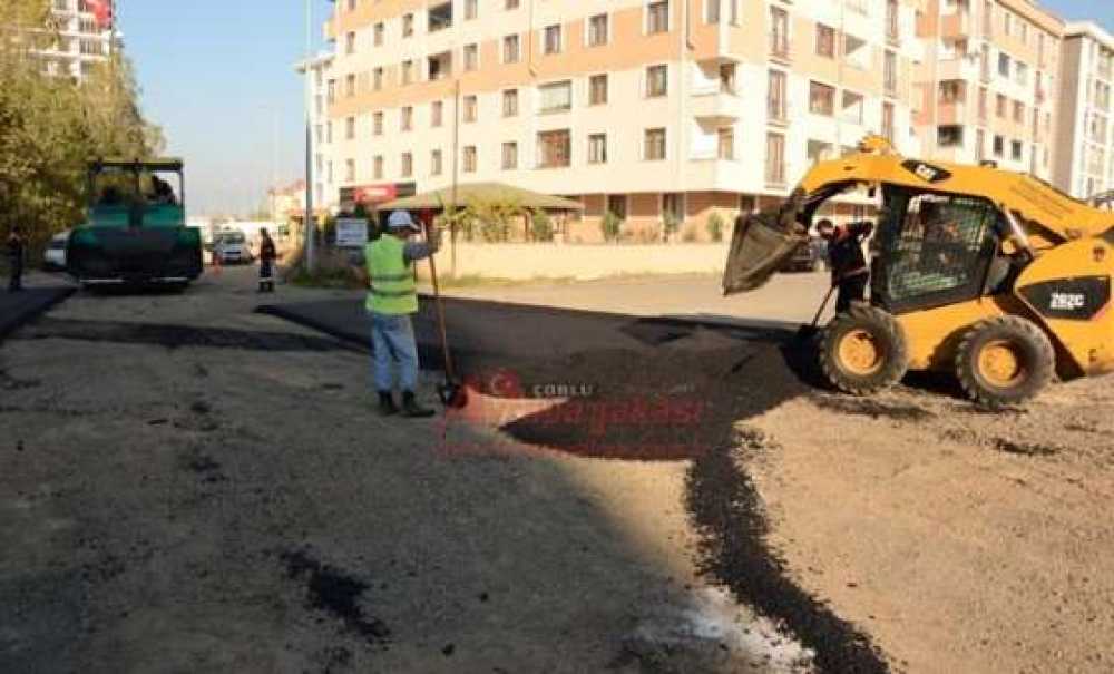 Asfalt Çalışmaları Devam Ediyor