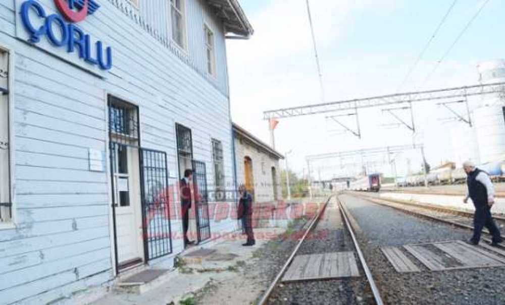 Çorlu'dan Tren Seferleri Başladı