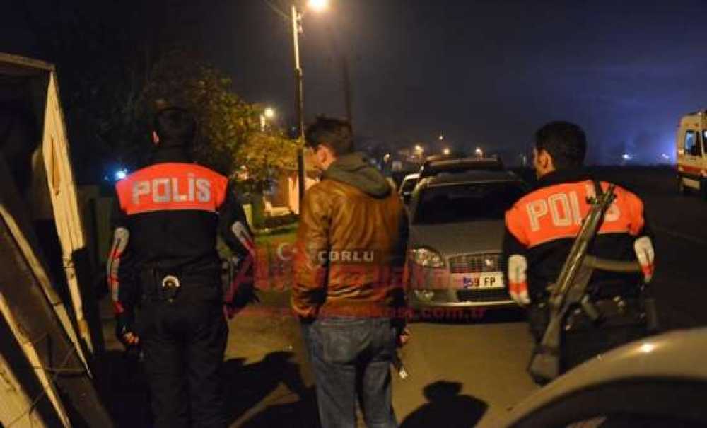 Namluyu Bu Kez Polise Çevirdiler