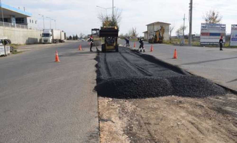 Yeni Sanayi Sitesi'nde Asfaltlama Çalışması