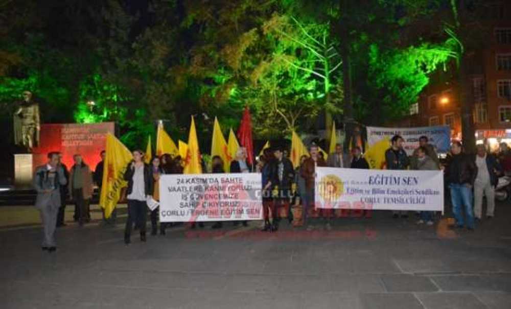 Eğitim- Sen Üyesi Öğretmenlerden Basın Açıklaması