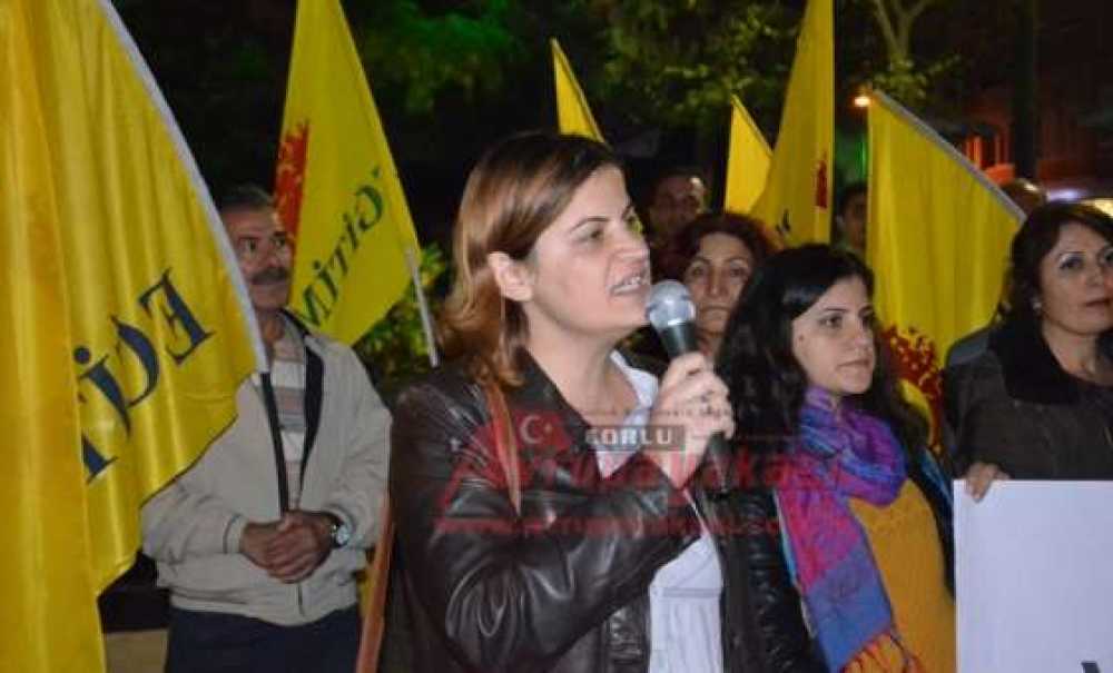 Eğitim- Sen Üyesi Öğretmenlerden Basın Açıklaması