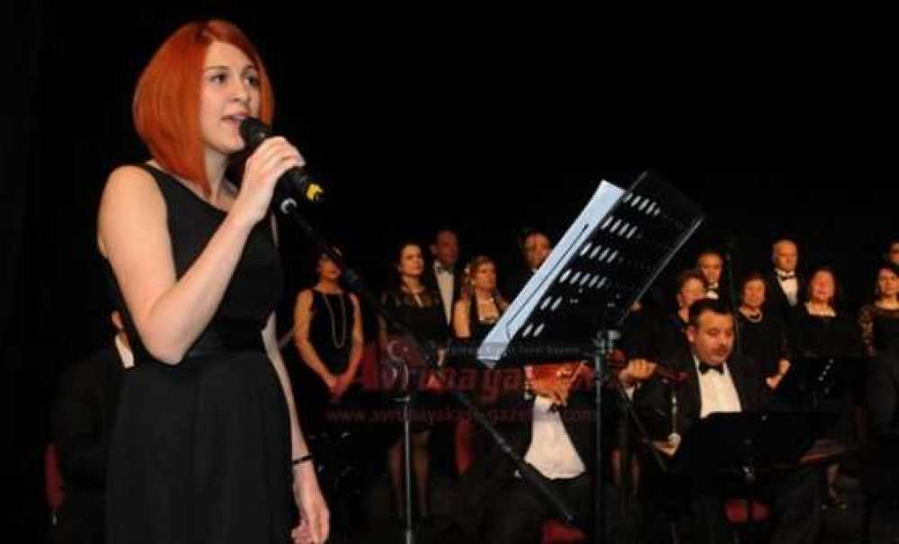 Çorlu Belediyesi Korosundan Yeşilçam Şarkıları Konseri