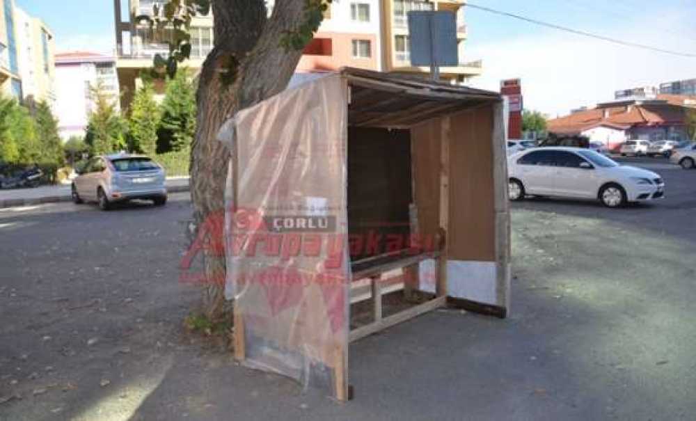 Güler Misin? Ağlar Mısın?