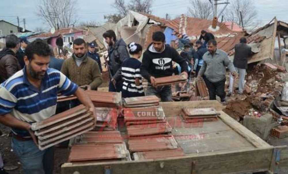 Roman Mahallesi'nde Yıkım